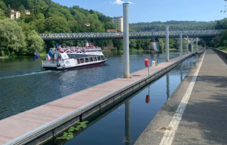 Croisière en bateau mouche à Besançon